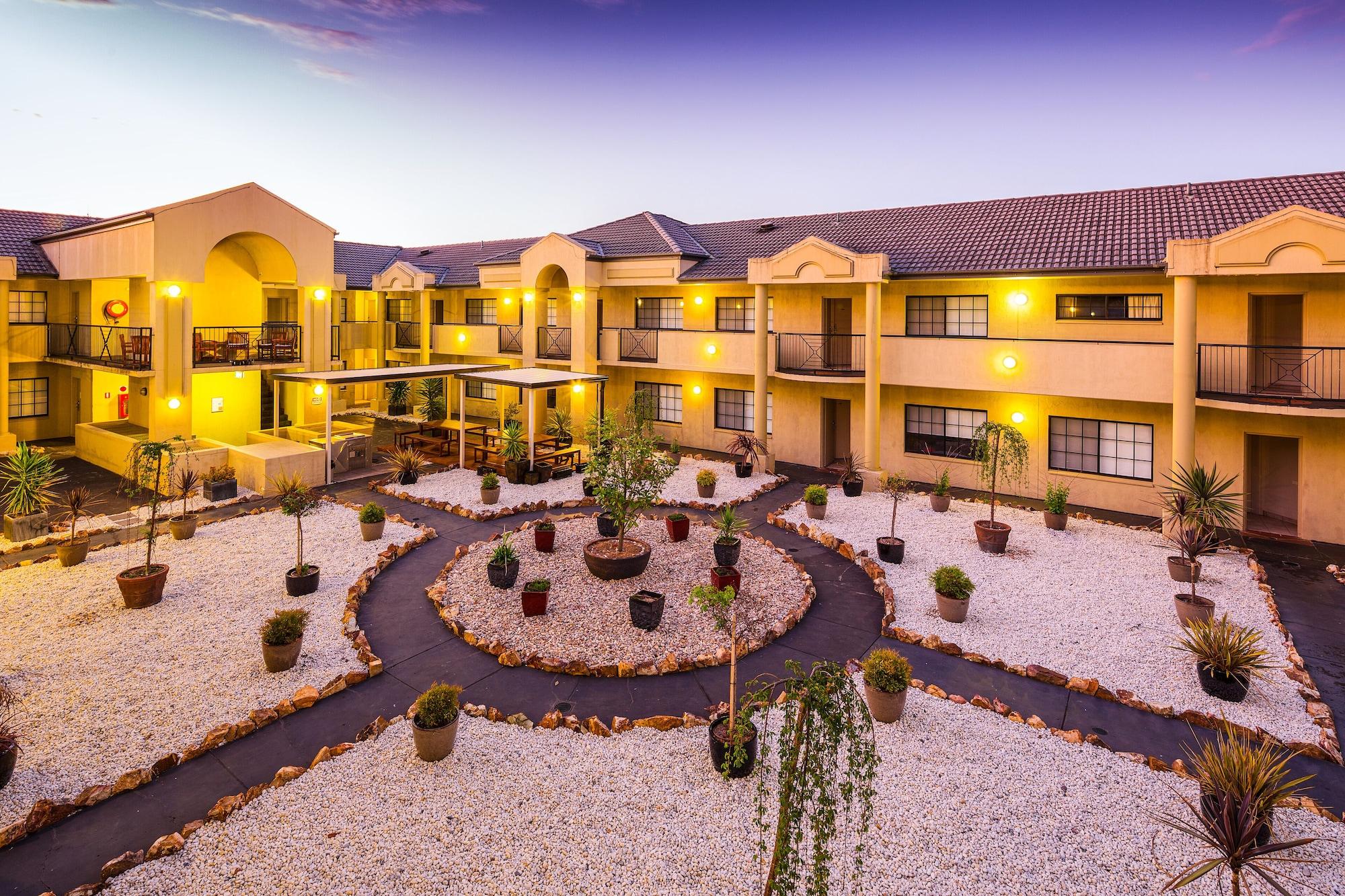 Canberra Parklands Central Apartment Hotel Exterior foto