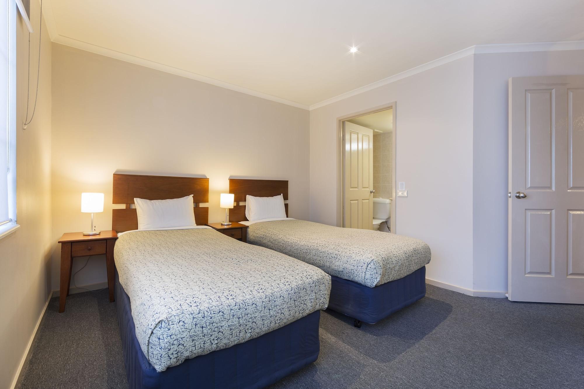 Canberra Parklands Central Apartment Hotel Exterior foto