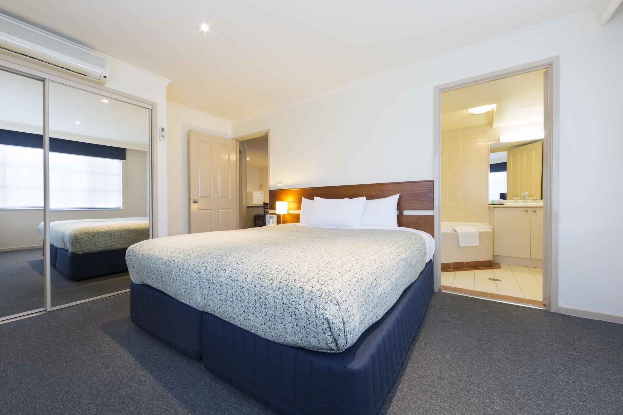 Canberra Parklands Central Apartment Hotel Exterior foto