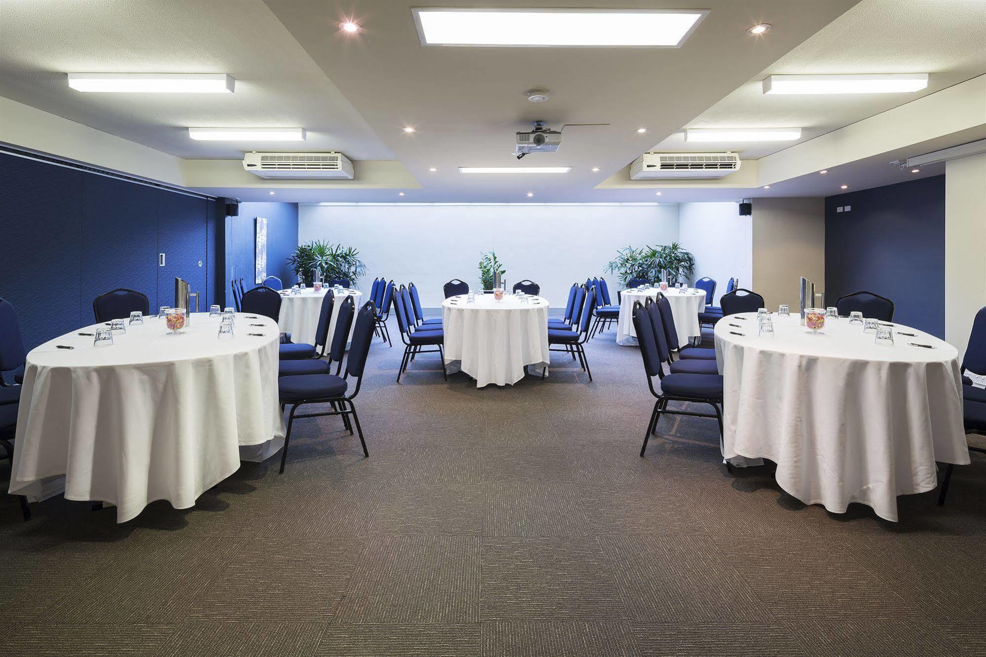 Canberra Parklands Central Apartment Hotel Exterior foto